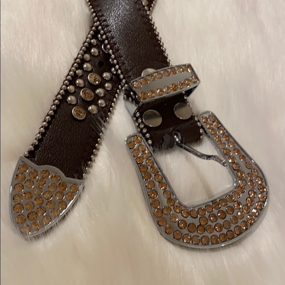 Rodeo belt